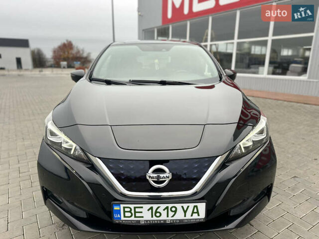 Черный Ниссан Лиф, объемом двигателя 0 л и пробегом 82 тыс. км за 11855 $, фото 1 на Automoto.ua