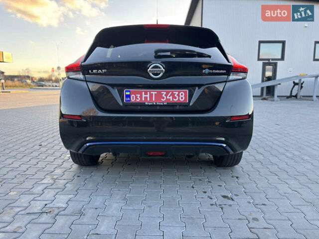 Черный Ниссан Лиф, объемом двигателя 0 л и пробегом 119 тыс. км за 11700 $, фото 8 на Automoto.ua