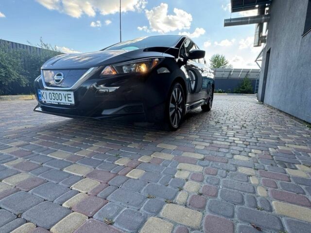 Черный Ниссан Лиф, объемом двигателя 0 л и пробегом 92 тыс. км за 13500 $, фото 1 на Automoto.ua