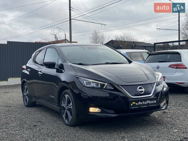 Черный Ниссан Лиф, объемом двигателя 0 л и пробегом 133 тыс. км за 12500 $, фото 8 на Automoto.ua