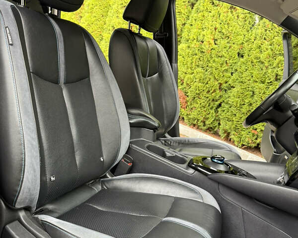 Черный Ниссан Лиф, объемом двигателя 0 л и пробегом 145 тыс. км за 11999 $, фото 70 на Automoto.ua