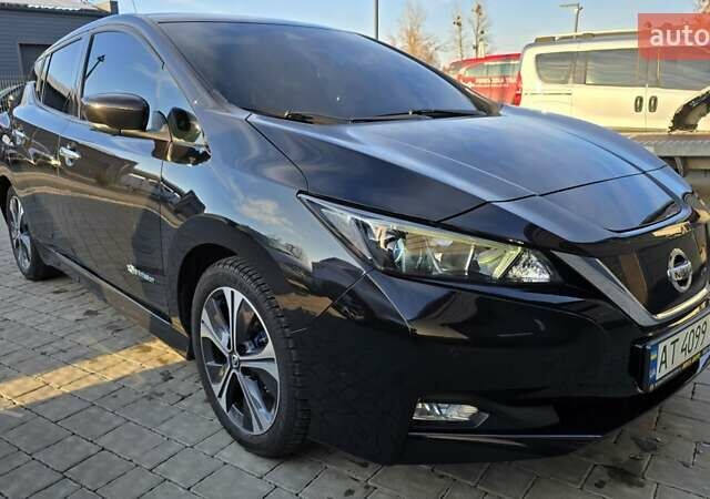 Чорний Ніссан Ліф, об'ємом двигуна 0 л та пробігом 153 тис. км за 14400 $, фото 22 на Automoto.ua