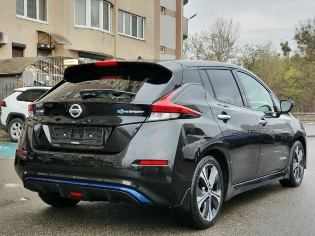 Черный Ниссан Лиф, объемом двигателя 0 л и пробегом 87 тыс. км за 12900 $, фото 5 на Automoto.ua