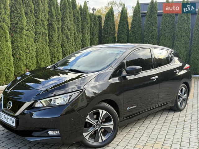 Черный Ниссан Лиф, объемом двигателя 0 л и пробегом 145 тыс. км за 11999 $, фото 8 на Automoto.ua