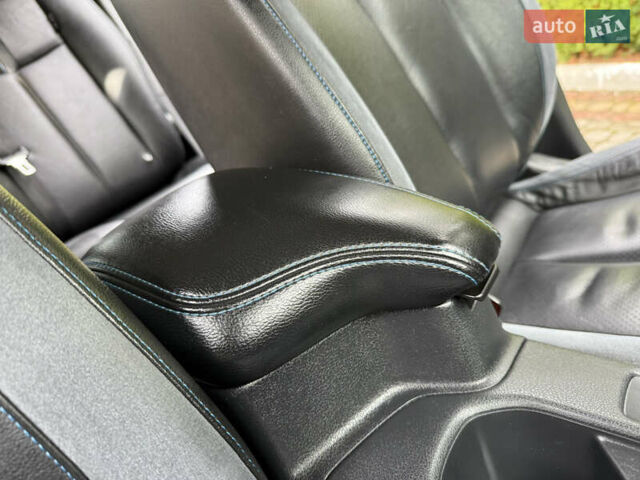 Черный Ниссан Лиф, объемом двигателя 0 л и пробегом 145 тыс. км за 11999 $, фото 63 на Automoto.ua