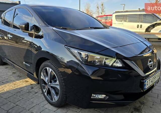 Чорний Ніссан Ліф, об'ємом двигуна 0 л та пробігом 153 тис. км за 14400 $, фото 3 на Automoto.ua