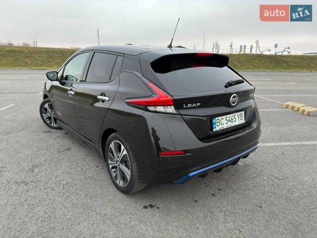 Черный Ниссан Лиф, объемом двигателя 0 л и пробегом 92 тыс. км за 13100 $, фото 8 на Automoto.ua