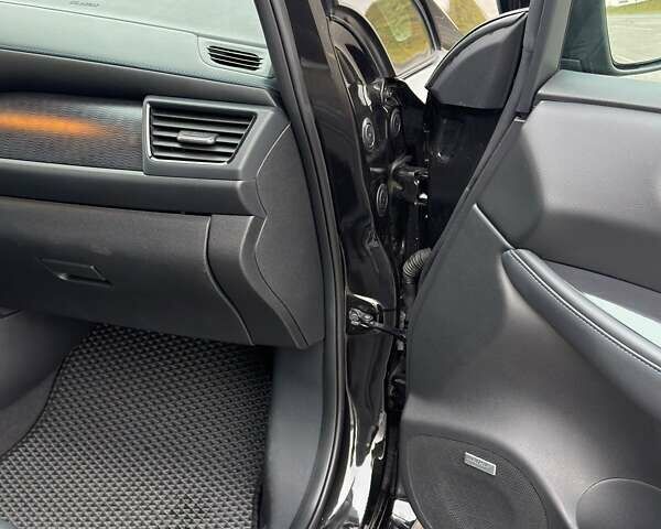 Черный Ниссан Лиф, объемом двигателя 0 л и пробегом 92 тыс. км за 13100 $, фото 35 на Automoto.ua