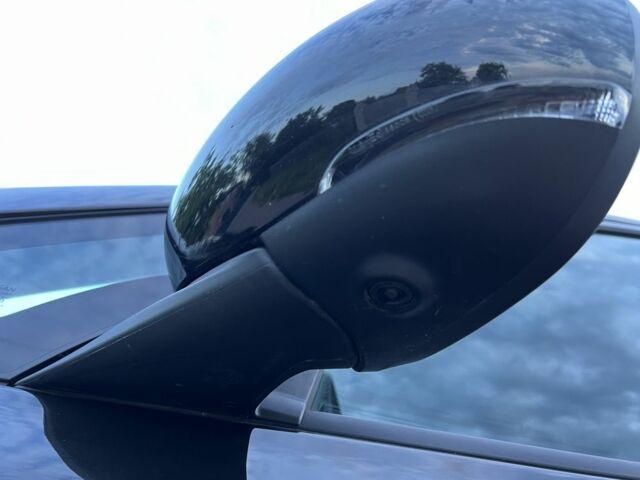 Черный Ниссан Лиф, объемом двигателя 0 л и пробегом 63 тыс. км за 12999 $, фото 11 на Automoto.ua