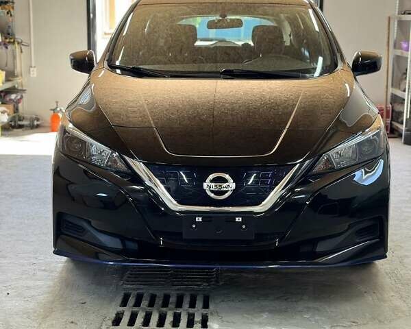 Черный Ниссан Лиф, объемом двигателя 0 л и пробегом 59 тыс. км за 16500 $, фото 9 на Automoto.ua