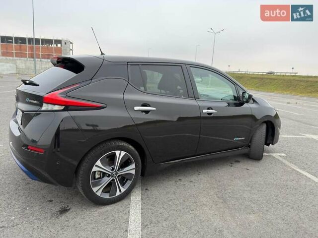 Черный Ниссан Лиф, объемом двигателя 0 л и пробегом 92 тыс. км за 13100 $, фото 47 на Automoto.ua