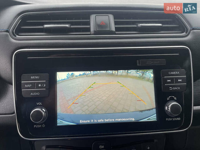 Чорний Ніссан Ліф, об'ємом двигуна 0 л та пробігом 115 тис. км за 12000 $, фото 16 на Automoto.ua