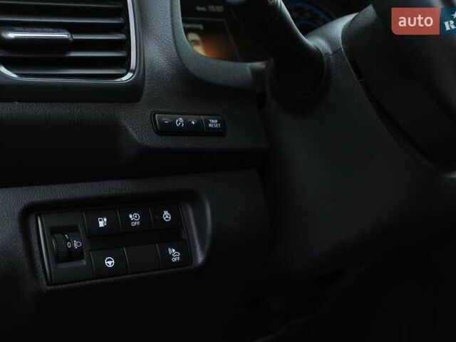 Чорний Ніссан Ліф, об'ємом двигуна 0 л та пробігом 64 тис. км за 13299 $, фото 37 на Automoto.ua