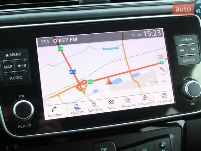 Чорний Ніссан Ліф, об'ємом двигуна 0 л та пробігом 64 тис. км за 13299 $, фото 47 на Automoto.ua