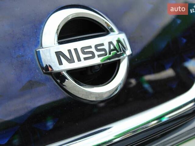 Чорний Ніссан Ліф, об'ємом двигуна 0 л та пробігом 64 тис. км за 13299 $, фото 25 на Automoto.ua