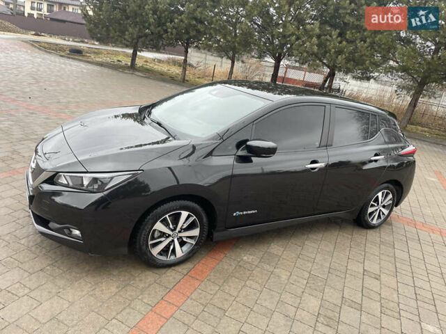 Чорний Ніссан Ліф, об'ємом двигуна 0 л та пробігом 115 тис. км за 12000 $, фото 8 на Automoto.ua