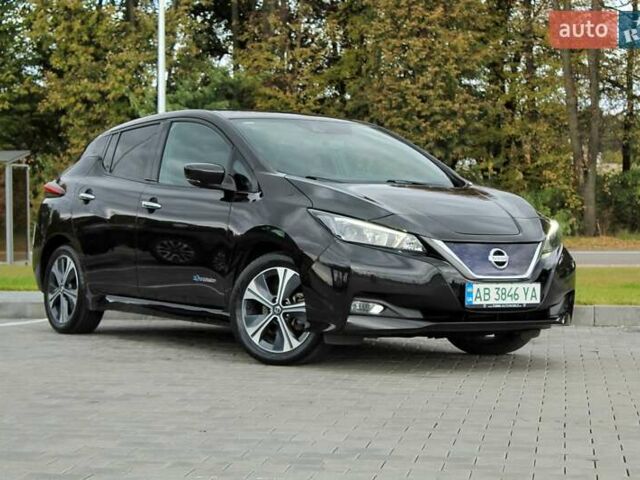 Чорний Ніссан Ліф, об'ємом двигуна 0 л та пробігом 64 тис. км за 13299 $, фото 18 на Automoto.ua