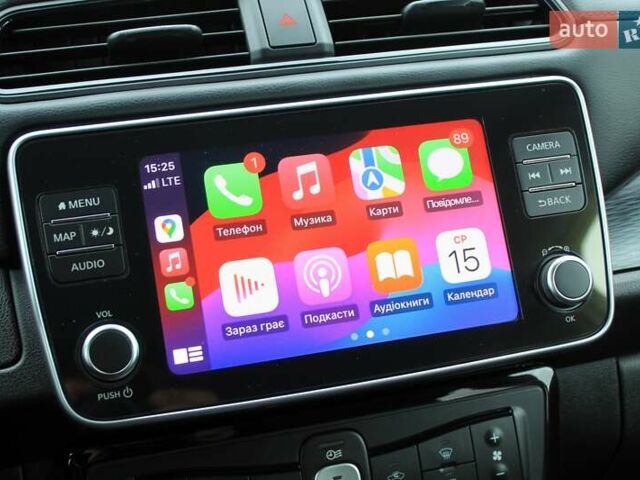 Чорний Ніссан Ліф, об'ємом двигуна 0 л та пробігом 64 тис. км за 13299 $, фото 48 на Automoto.ua