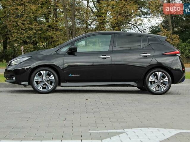 Чорний Ніссан Ліф, об'ємом двигуна 0 л та пробігом 64 тис. км за 13299 $, фото 16 на Automoto.ua