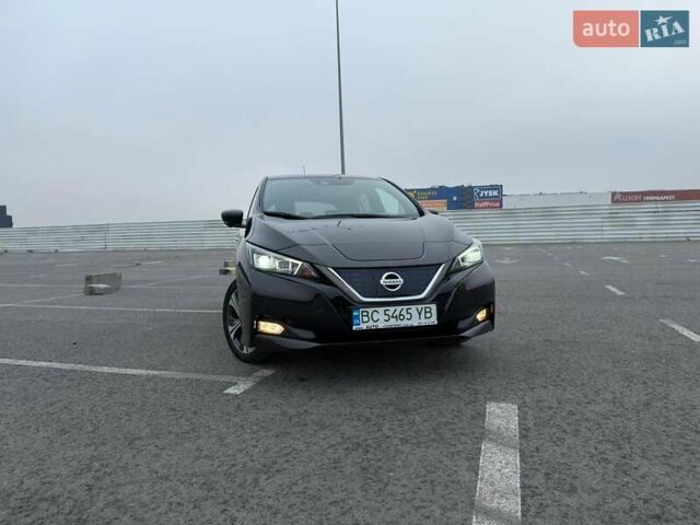 Черный Ниссан Лиф, объемом двигателя 0 л и пробегом 92 тыс. км за 13100 $, фото 18 на Automoto.ua