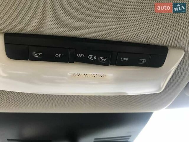 Черный Ниссан Лиф, объемом двигателя 0 л и пробегом 90 тыс. км за 20500 $, фото 8 на Automoto.ua