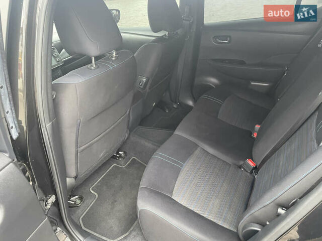 Чорний Ніссан Ліф, об'ємом двигуна 0 л та пробігом 115 тис. км за 12000 $, фото 11 на Automoto.ua