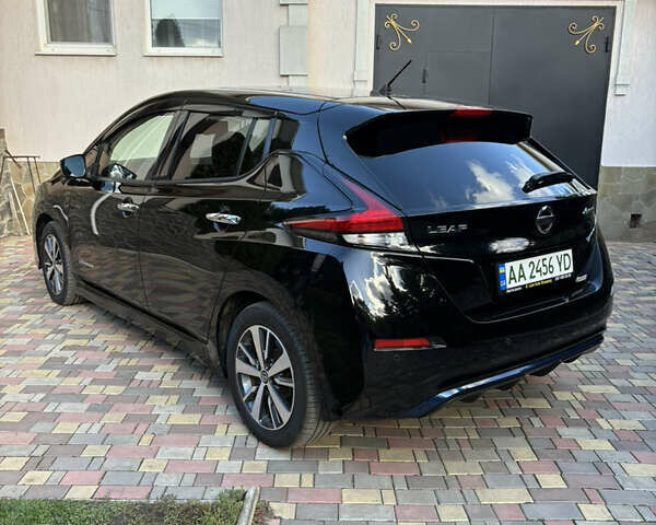Черный Ниссан Лиф, объемом двигателя 0 л и пробегом 46 тыс. км за 12900 $, фото 17 на Automoto.ua