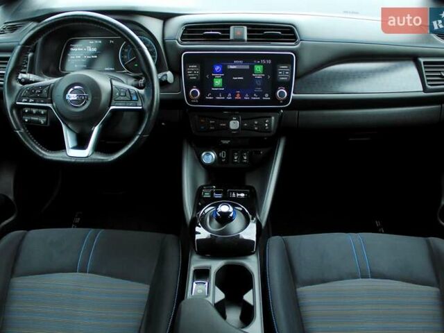 Чорний Ніссан Ліф, об'ємом двигуна 0 л та пробігом 64 тис. км за 13299 $, фото 31 на Automoto.ua