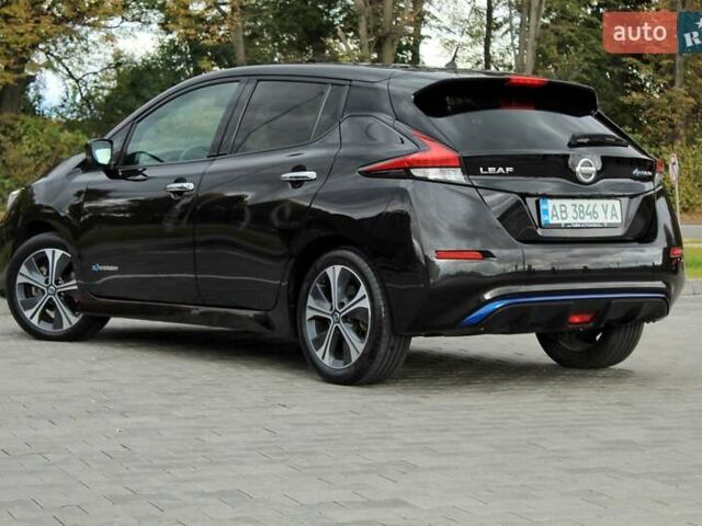 Чорний Ніссан Ліф, об'ємом двигуна 0 л та пробігом 64 тис. км за 13299 $, фото 23 на Automoto.ua