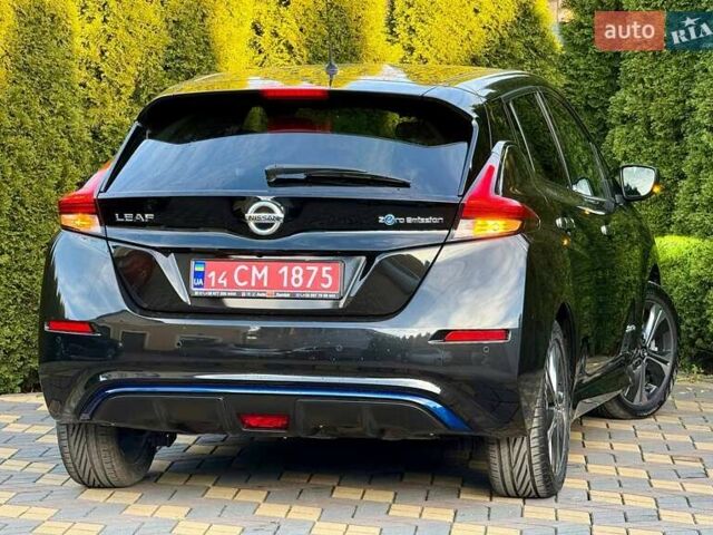 Черный Ниссан Лиф, объемом двигателя 0 л и пробегом 21 тыс. км за 15700 $, фото 7 на Automoto.ua