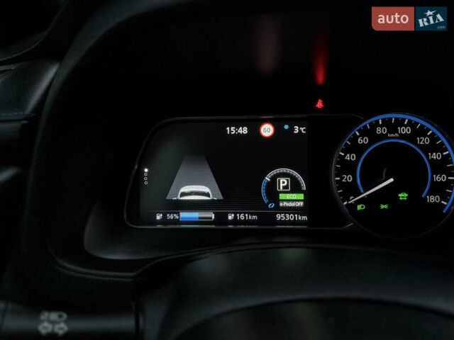 Черный Ниссан Лиф, объемом двигателя 0 л и пробегом 95 тыс. км за 16999 $, фото 60 на Automoto.ua