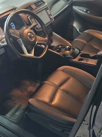 Чорний Ніссан Ліф, об'ємом двигуна 0 л та пробігом 38 тис. км за 19000 $, фото 3 на Automoto.ua