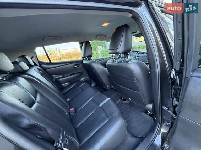 Черный Ниссан Лиф, объемом двигателя 0 л и пробегом 98 тыс. км за 15999 $, фото 32 на Automoto.ua