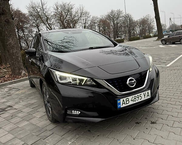 Чорний Ніссан Ліф, об'ємом двигуна 0 л та пробігом 44 тис. км за 14900 $, фото 2 на Automoto.ua