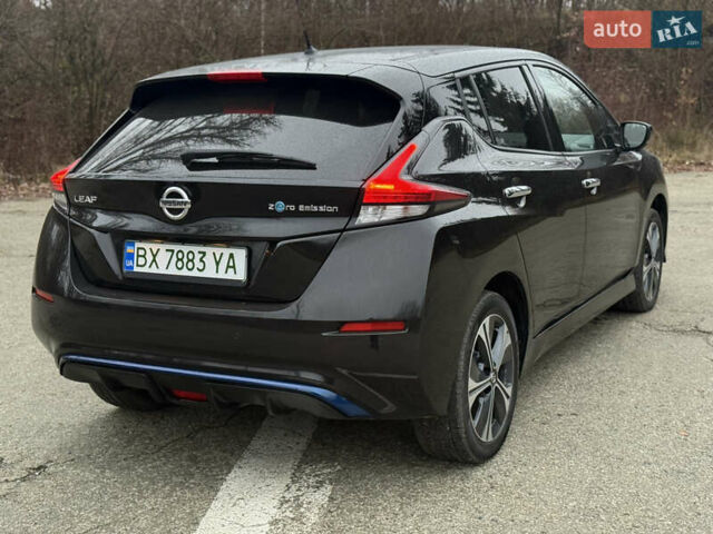 Черный Ниссан Лиф, объемом двигателя 0 л и пробегом 95 тыс. км за 16999 $, фото 12 на Automoto.ua