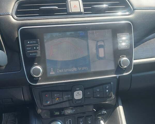 Черный Ниссан Лиф, объемом двигателя 0 л и пробегом 86 тыс. км за 15900 $, фото 20 на Automoto.ua