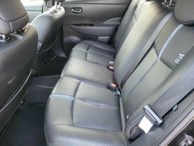 Черный Ниссан Лиф, объемом двигателя 0 л и пробегом 55 тыс. км за 7000 $, фото 8 на Automoto.ua