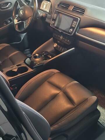 Чорний Ніссан Ліф, об'ємом двигуна 0 л та пробігом 38 тис. км за 19000 $, фото 11 на Automoto.ua