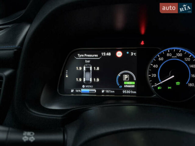 Черный Ниссан Лиф, объемом двигателя 0 л и пробегом 95 тыс. км за 16999 $, фото 61 на Automoto.ua