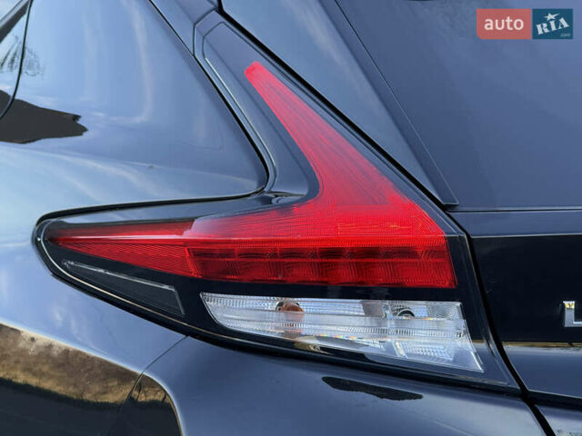 Черный Ниссан Лиф, объемом двигателя 0 л и пробегом 98 тыс. км за 15999 $, фото 15 на Automoto.ua