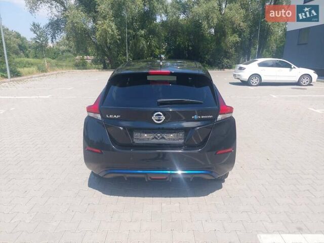 Черный Ниссан Лиф, объемом двигателя 0 л и пробегом 86 тыс. км за 15900 $, фото 10 на Automoto.ua