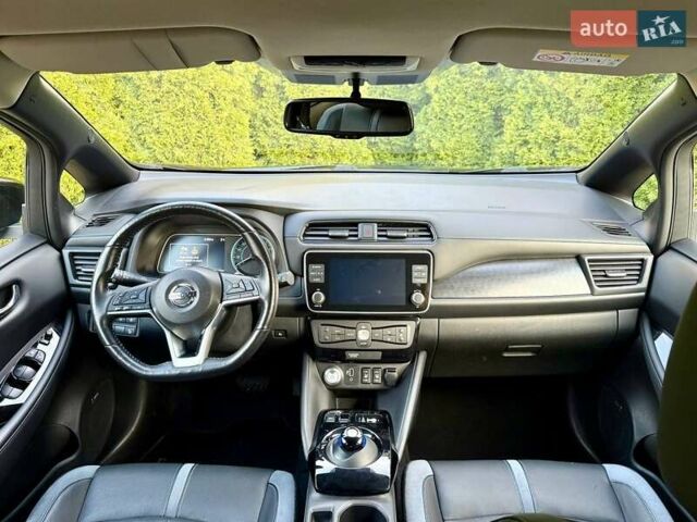 Черный Ниссан Лиф, объемом двигателя 0 л и пробегом 21 тыс. км за 15700 $, фото 31 на Automoto.ua