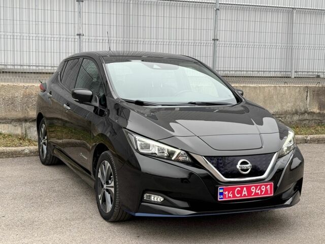 Черный Ниссан Лиф, объемом двигателя 0 л и пробегом 115 тыс. км за 15900 $, фото 4 на Automoto.ua