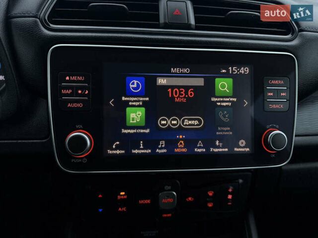 Черный Ниссан Лиф, объемом двигателя 0 л и пробегом 95 тыс. км за 16999 $, фото 62 на Automoto.ua