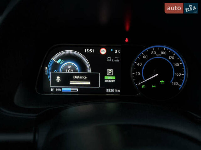 Черный Ниссан Лиф, объемом двигателя 0 л и пробегом 95 тыс. км за 16999 $, фото 68 на Automoto.ua