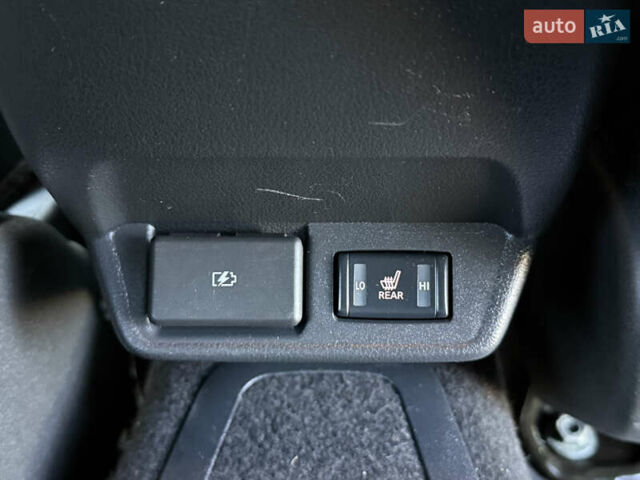 Черный Ниссан Лиф, объемом двигателя 0 л и пробегом 98 тыс. км за 15999 $, фото 35 на Automoto.ua