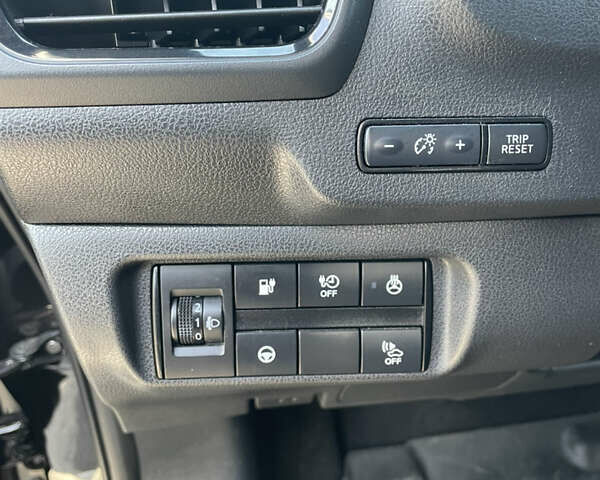 Черный Ниссан Лиф, объемом двигателя 0 л и пробегом 56 тыс. км за 15500 $, фото 33 на Automoto.ua