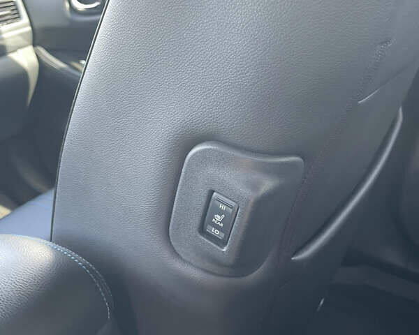 Черный Ниссан Лиф, объемом двигателя 0 л и пробегом 56 тыс. км за 15500 $, фото 23 на Automoto.ua