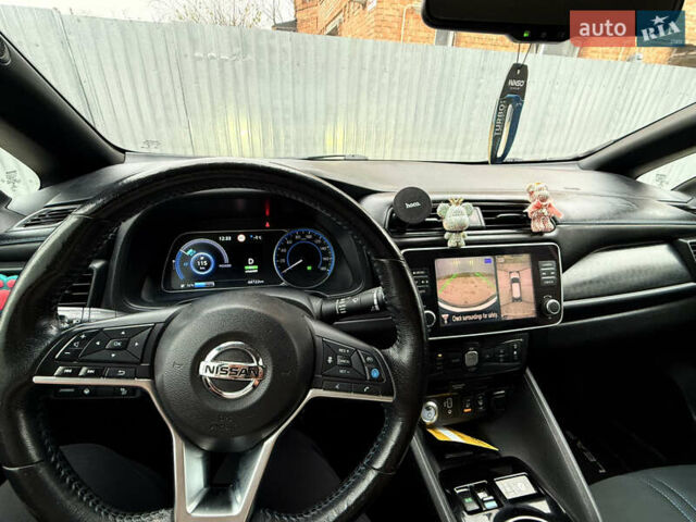 Чорний Ніссан Ліф, об'ємом двигуна 0 л та пробігом 44 тис. км за 14900 $, фото 17 на Automoto.ua