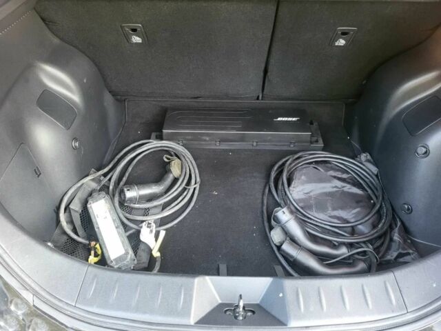 Черный Ниссан Лиф, объемом двигателя 0 л и пробегом 55 тыс. км за 7000 $, фото 9 на Automoto.ua